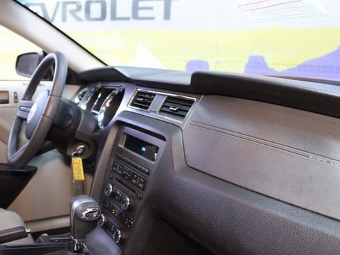 Used 2010 Ford Mustang V6 2D Coupe image 9