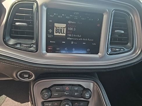 Used 2023 Dodge Challenger SXT w/ Plus Package image 17