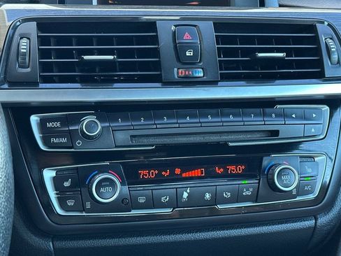 Used 2015 BMW 428i Convertible image 22