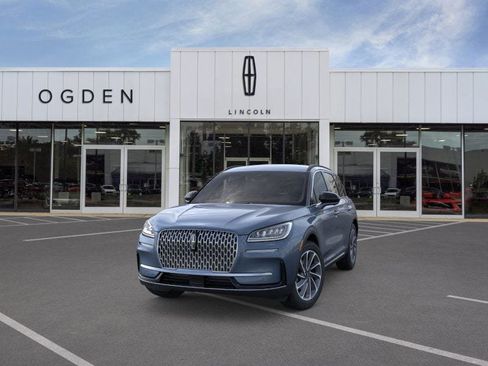 New 2026 Lincoln Corsair Premiere image 2