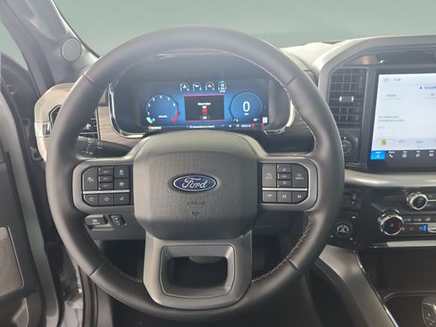 Used 2025 Ford F150 Lariat w/ Equipment Group 501A Mid AWD/4WD image 9
