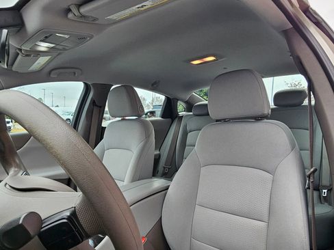 Used 2023 Chevrolet Malibu LT image 21