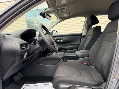 Certified 2023 Honda HR-V LX image 14