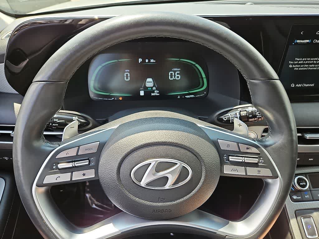 Used 2025 Hyundai Palisade SEL FWD image 19