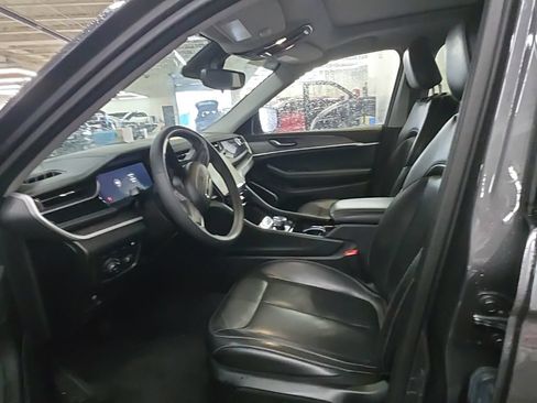 Used 2022 Jeep Grand Cherokee Limited 4xe AWD/4WD image 11
