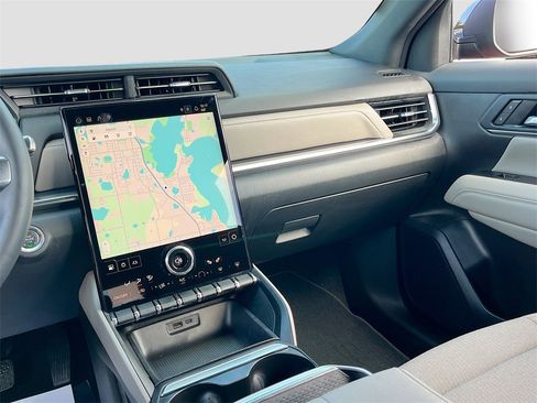 Used 2025 GMC Terrain Elevation image 22