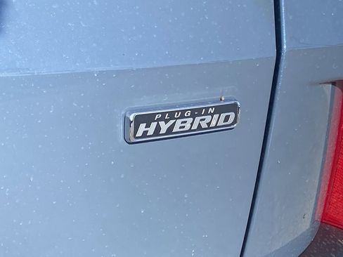 New 2026 Ford Escape SE image 9