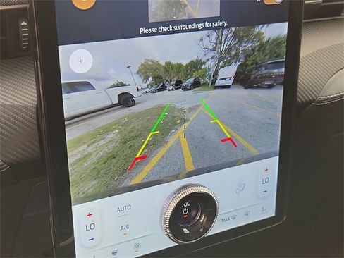 Used 2023 Ford Mustang Mach-E Premium image 19