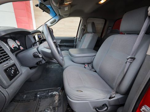 Used 2007 Dodge Ram 1500 Truck SLT image 13