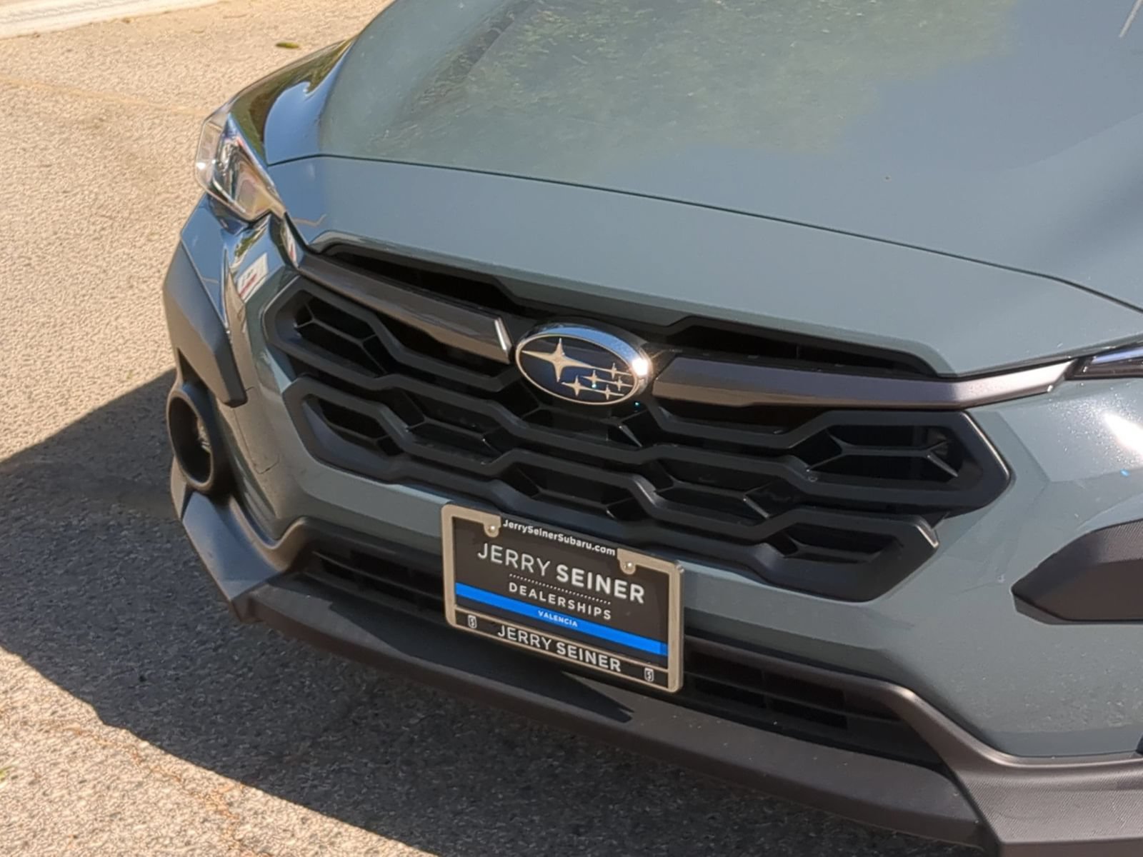 Used 2024 Subaru Crosstrek 2.0i Premium w/ Crosstrek Mirror Package AWD/4WD image 9