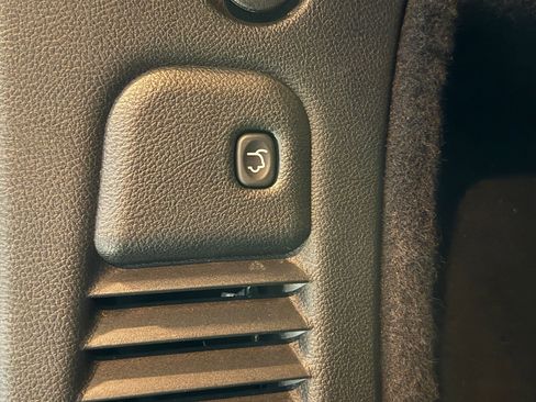 Used 2023 Dodge Durango GT image 40