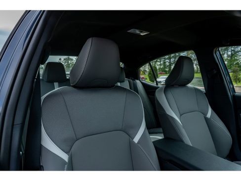 New 2026 Toyota Camry SE image 18