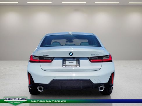 Used 2024 BMW 330i xDrive Sedan AWD/4WD image 7