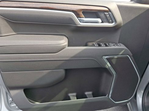 New 2026 GMC Sierra 1500 SLE image 10