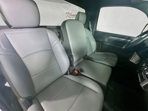 New 2026 RAM 5500 Tradesman w/ Chrome Appearance Group image 9