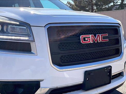 Used 2016 GMC Acadia SLE image 23