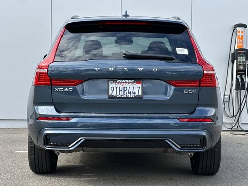 Certified 2025 Volvo XC60 B5 Core w/ Protection Package Premier image 4
