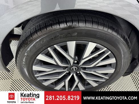 Used 2024 Nissan Altima 2.5 SV image 23