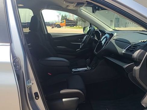 Used 2025 Subaru Ascent Premium AWD/4WD image 26