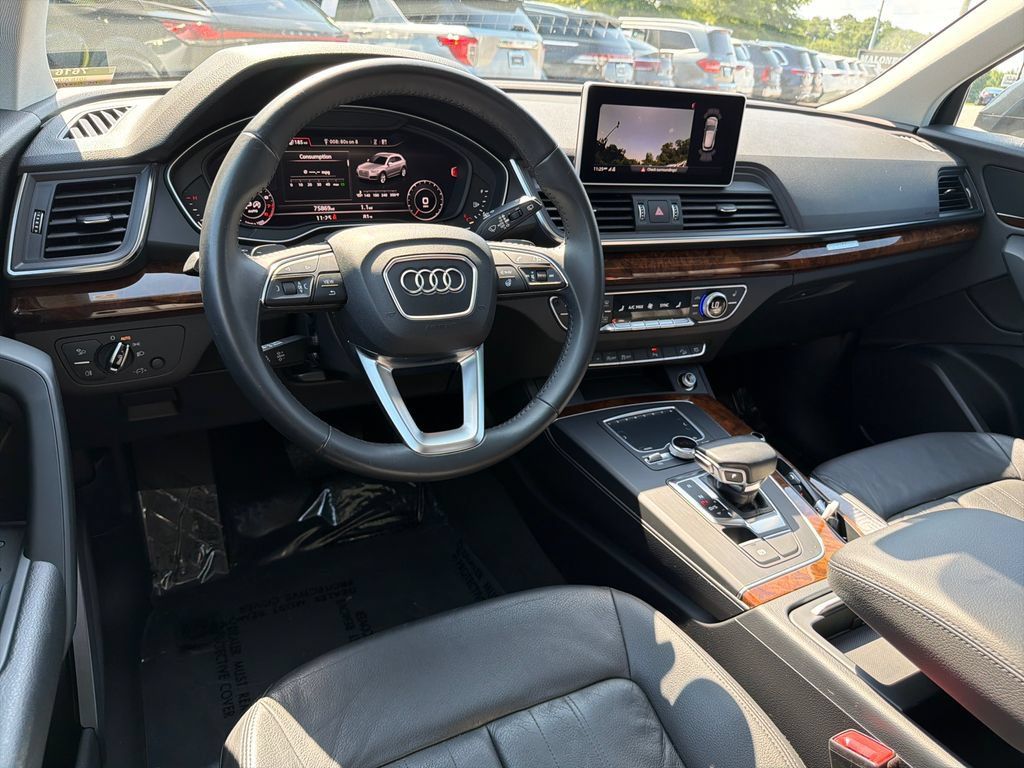 Used 2018 Audi Q5 2.0T Premium Plus w/ Premium Plus Package AWD/4WD image 22