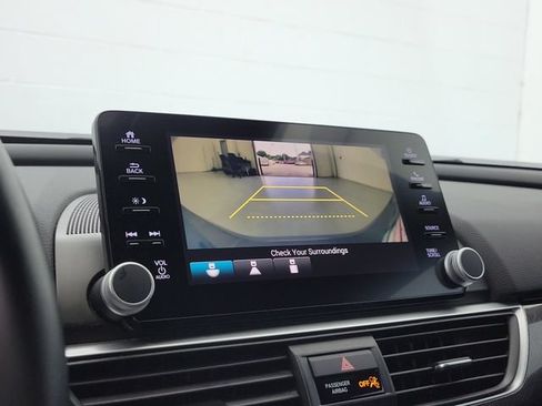 Used 2018 Honda Accord Sport image 27