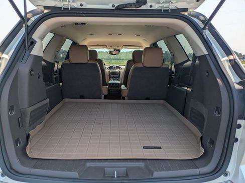 Used 2015 Buick Enclave Leather FWD image 13