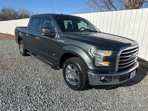 Used 2015 Ford F150 XLT w/ Equipment Group 302A Luxury image 7