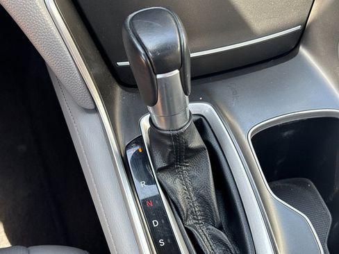Used 2018 Honda Accord EX-L image 21