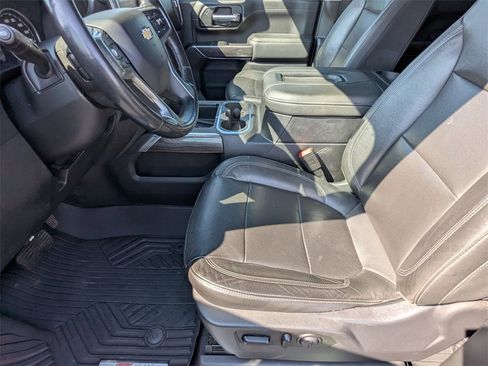 Used 2020 Chevrolet Silverado 3500 LTZ w/ LTZ Premium Package image 16