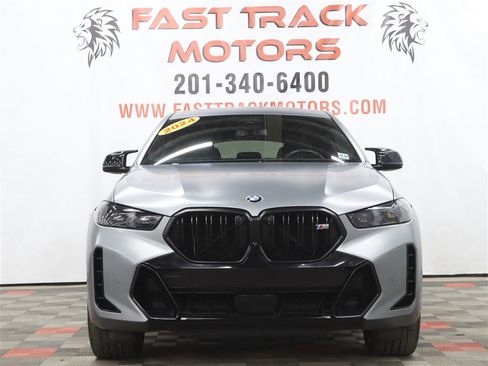 Used 2024 BMW X6 M60i AWD/4WD image 2