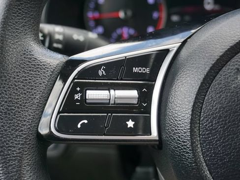 Used 2024 Kia Forte LXS FWD image 15