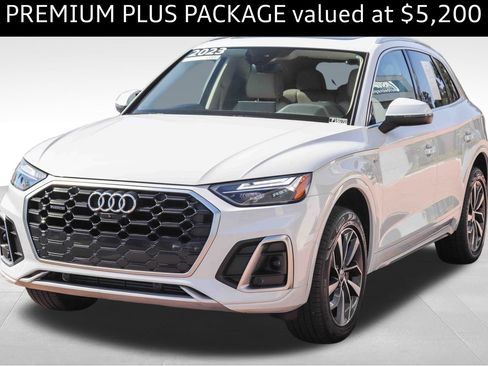 Used 2023 Audi Q5 2.0T Premium Plus w/ Premium Plus Package AWD/4WD image 3