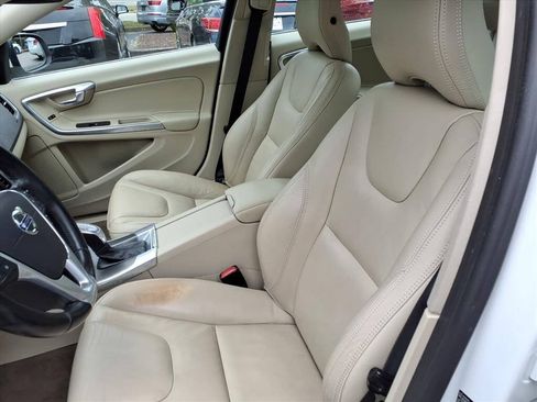 Used 2013 Volvo S60 T5 AWD/4WD image 18