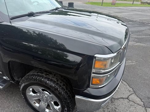 Used 2015 Chevrolet Silverado 1500 LTZ w/ LTZ Plus Package AWD/4WD image 29