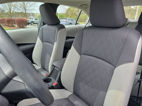 Used 2024 Toyota Corolla LE image 15