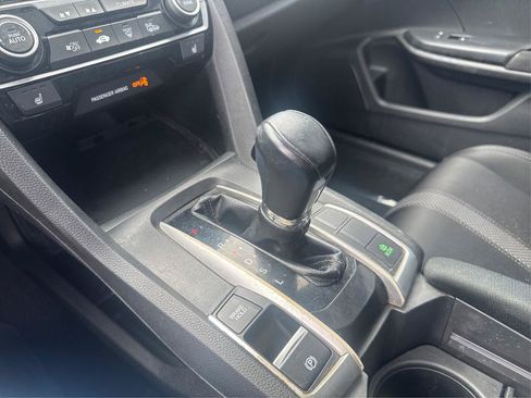 Used 2021 Honda Civic EX image 22