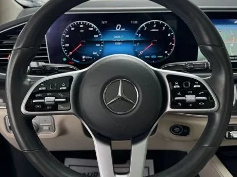 Used 2020 Mercedes-Benz GLS 450 4MATIC image 31