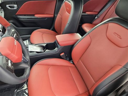 New 2025 Kia K4 GT-Line image 23