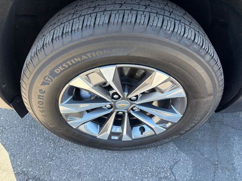 Used 2025 Chevrolet Equinox LT image 30