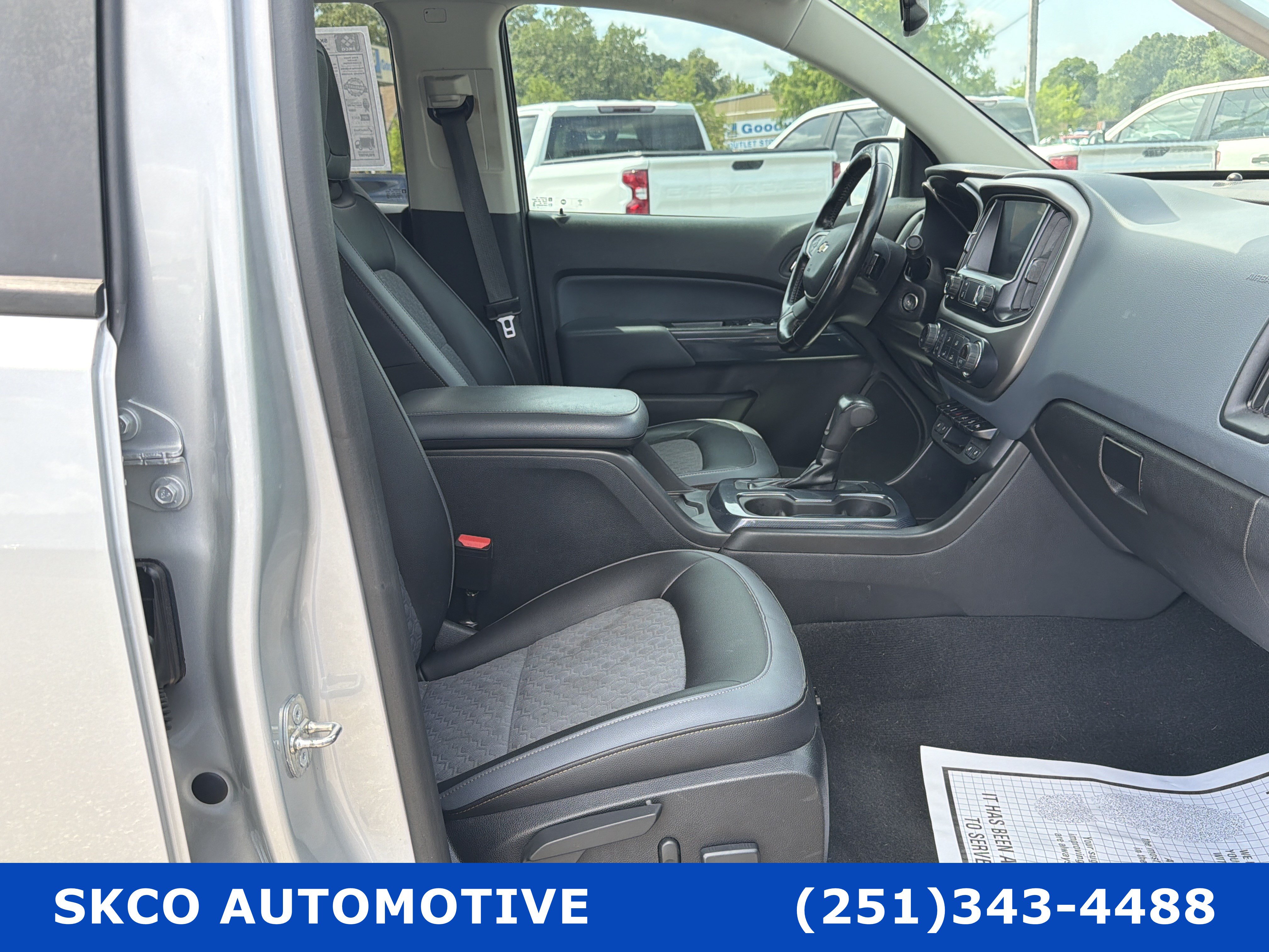 Used 2020 Chevrolet Colorado Z71 RWD image 13