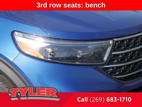 Used 2023 Ford Explorer XLT w/ Equipment Group 202A AWD/4WD image 10