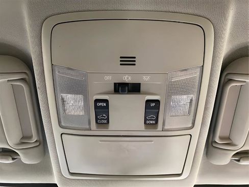 Used 2016 Toyota RAV4 XLE w/ Convenience Package image 15