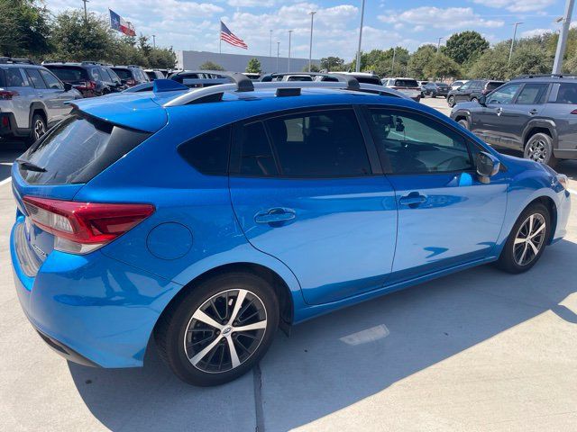 Used 2022 Subaru Impreza 2.0i Premium w/ Popular Package #3 AWD/4WD image 3