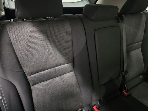 Used 2024 Nissan Rogue SV image 18