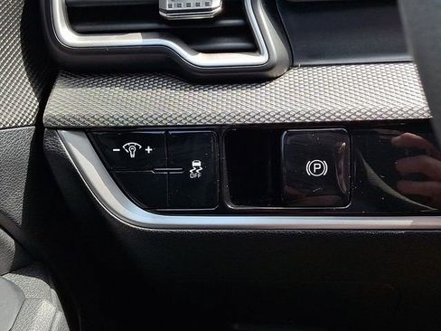 Used 2023 Kia Sportage LX image 22