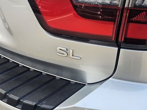 Used 2022 Nissan Armada SL AWD/4WD image 8