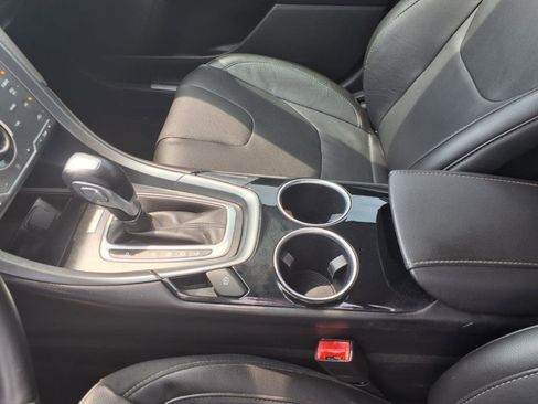 Used 2014 Ford Fusion Titanium image 10