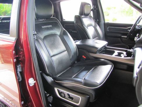 Used 2021 RAM 1500 Laramie w/ Sport Appearance Package AWD/4WD image 14