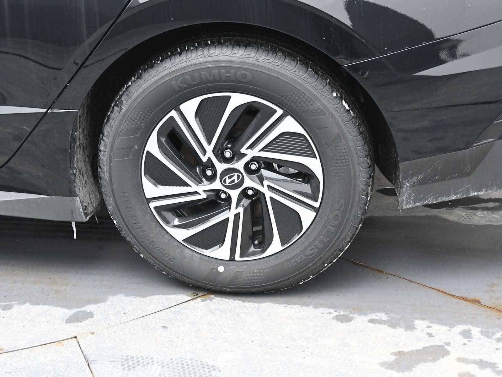 New 2026 Hyundai Sonata Blue FWD image 5