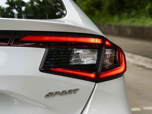 Used 2023 Honda Civic EX image 13